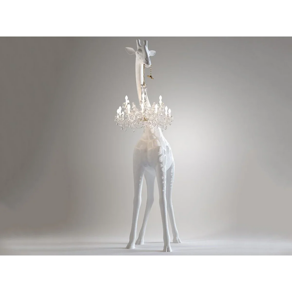 WHITE GIRAFFE SCULPTURE LAMP WITH CRYSTAL CHANDELIER | DESIGN CL025A