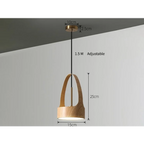 WOODEN-INSPIRED PENDANT LAMP
